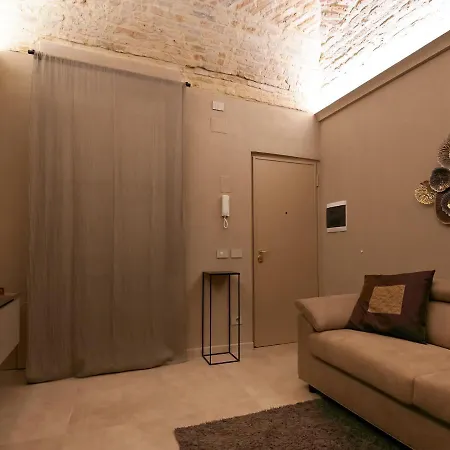 Centro House Апартаменты Парма